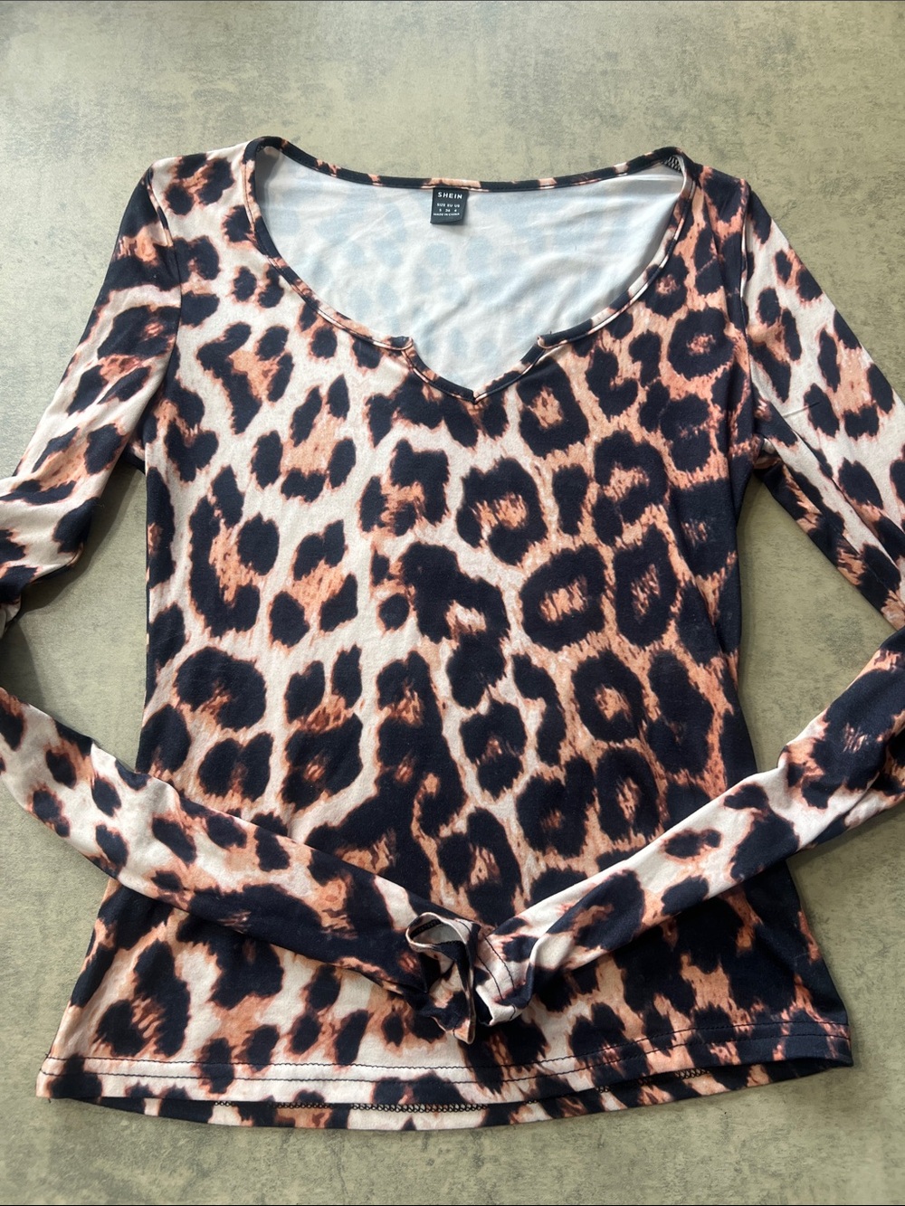 SHEIN Leopard Print V-Neck Long Sleeve Top - Black & Brown